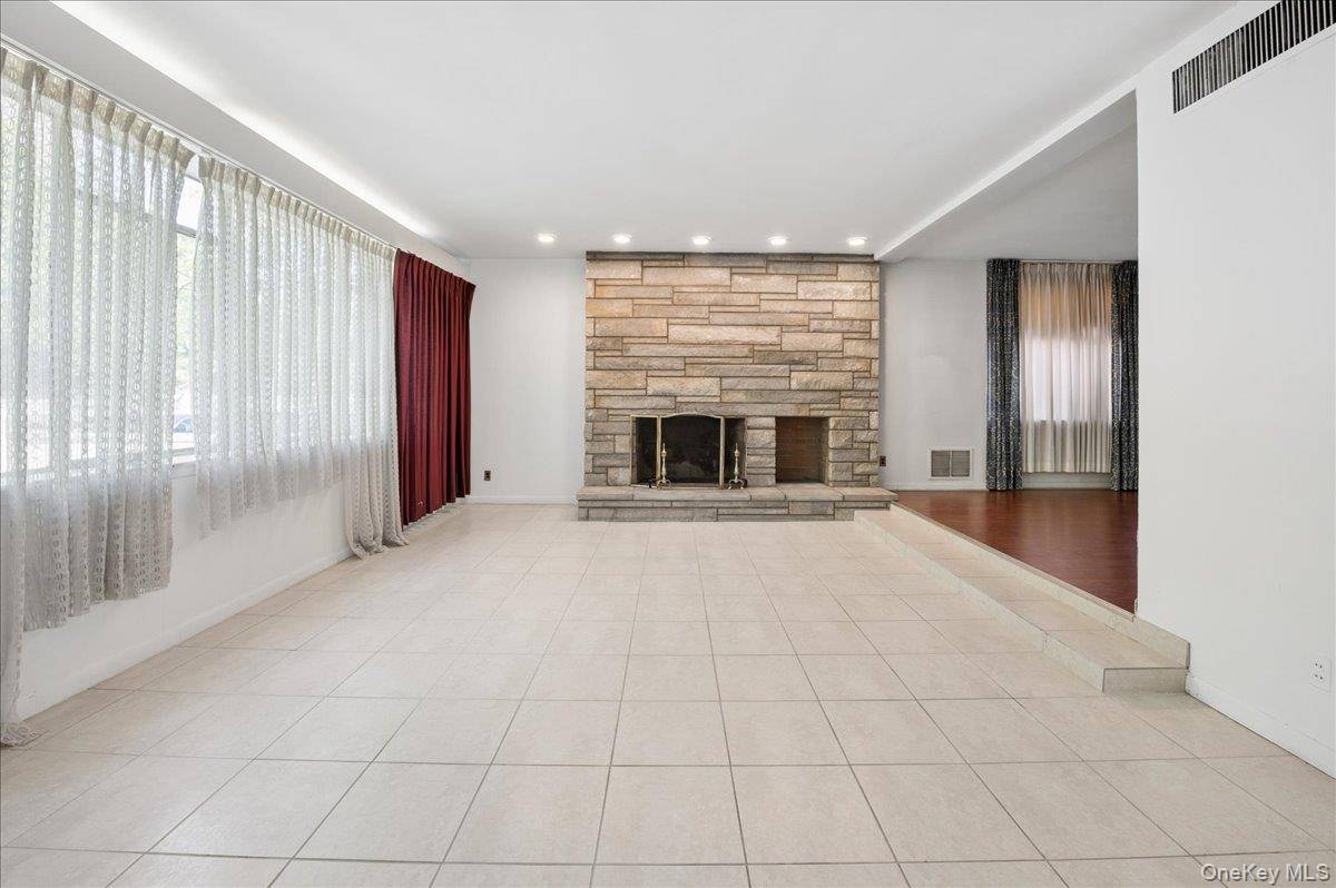 Casa com 5 Quartos à Venda em Bronx - Nova Iorque - EUA - 7