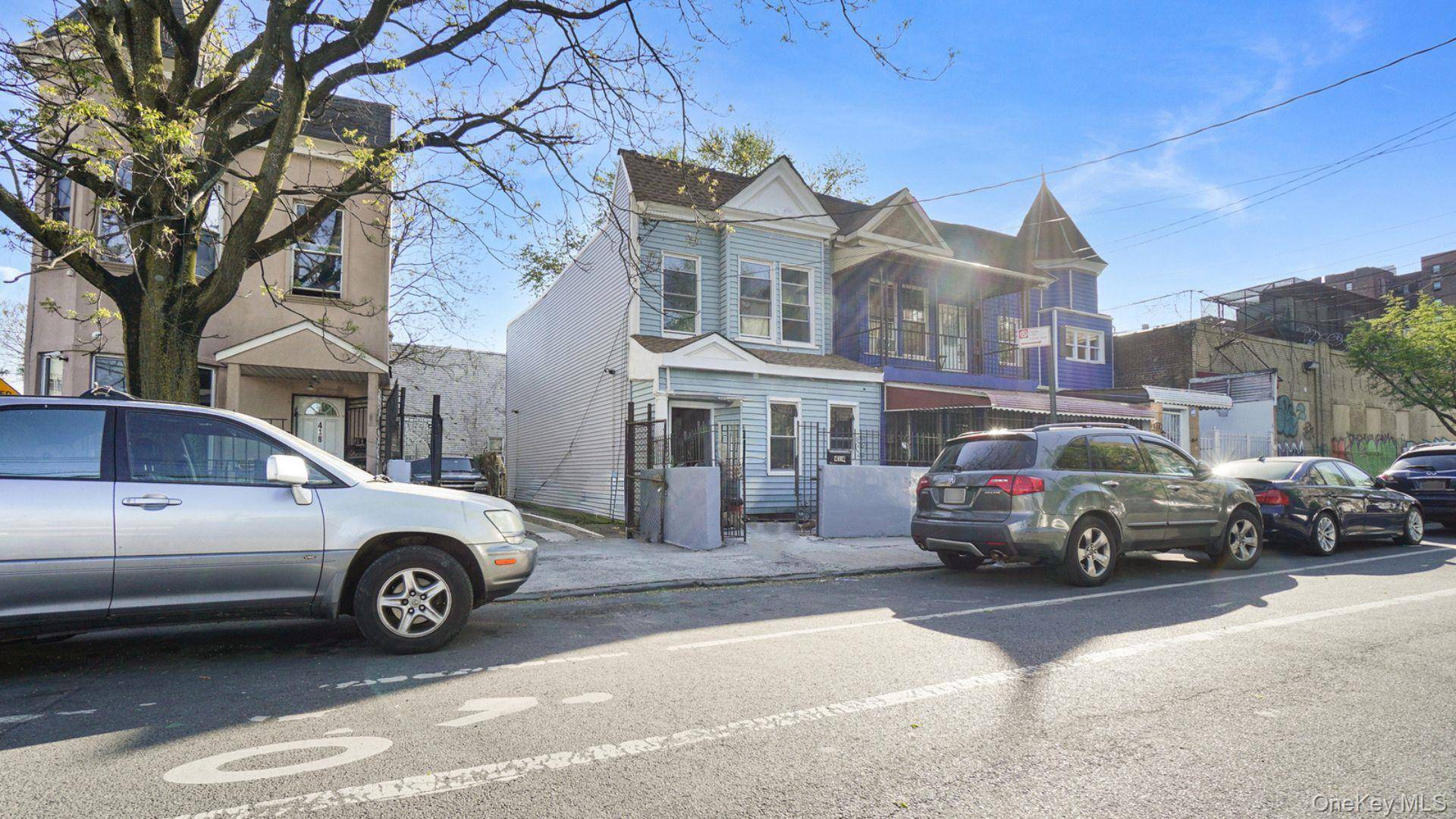 Casa com 5 Quartos à Venda em Bronx - Nova Iorque - EUA - 1