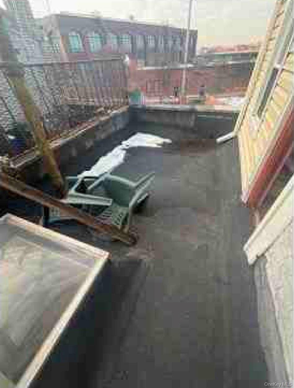 Casa com 5 Quartos à Venda em Bronx - Nova Iorque - EUA - 6