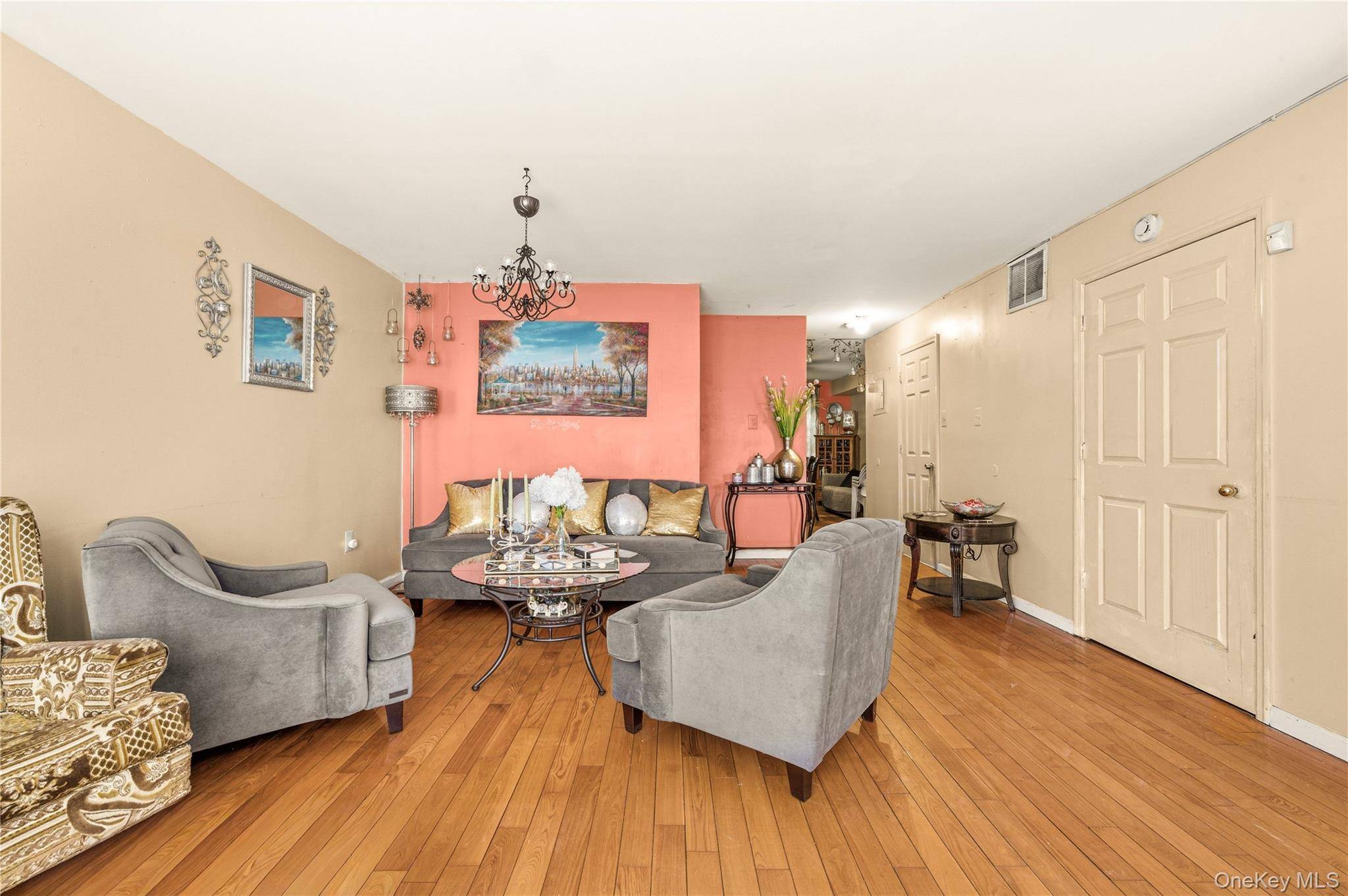 Casa com 5 Quartos à Venda em Bronx - Nova Iorque - EUA - 2