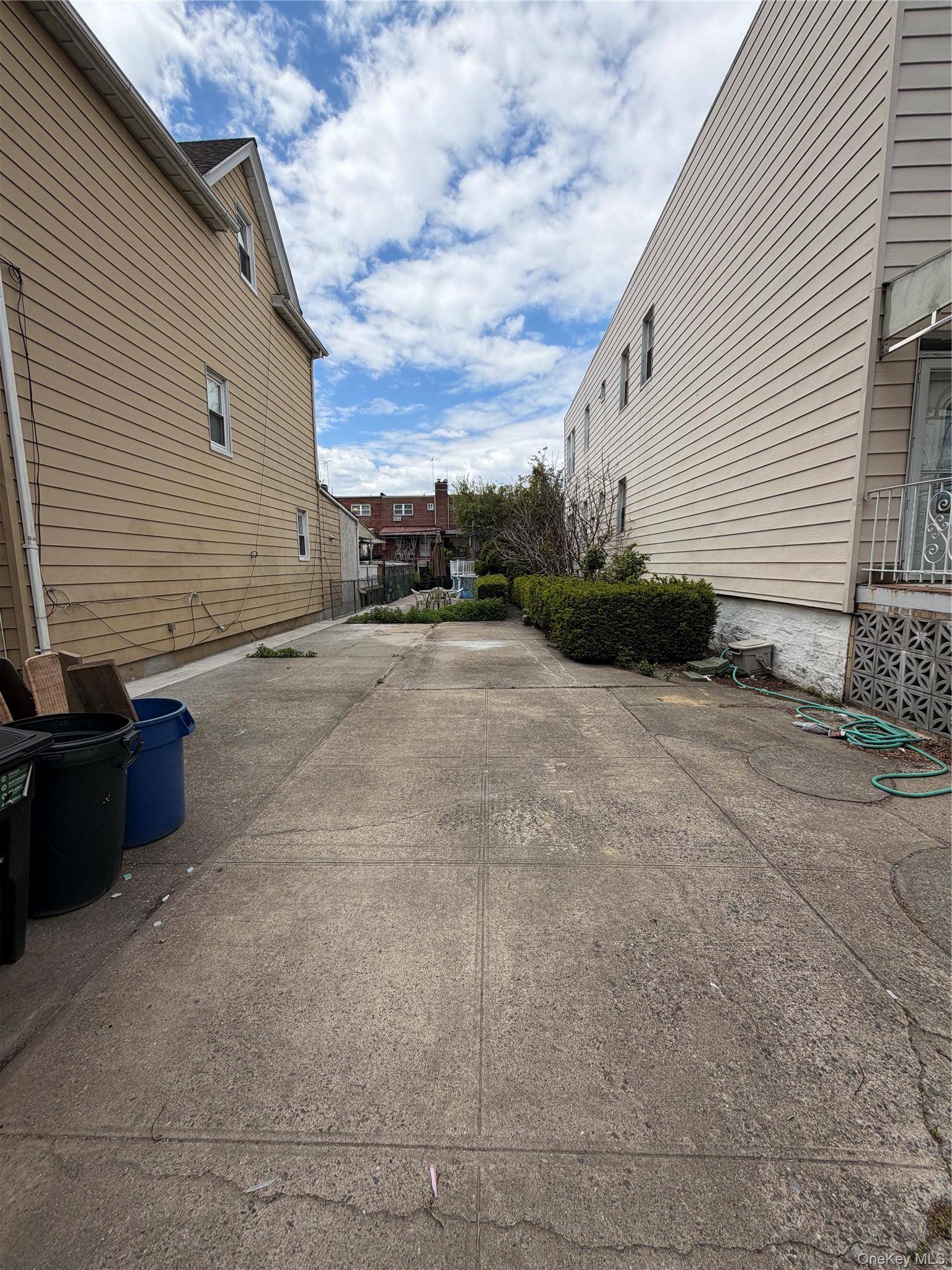 Casa com 5 Quartos à Venda em Bronx - Nova Iorque - EUA - 4