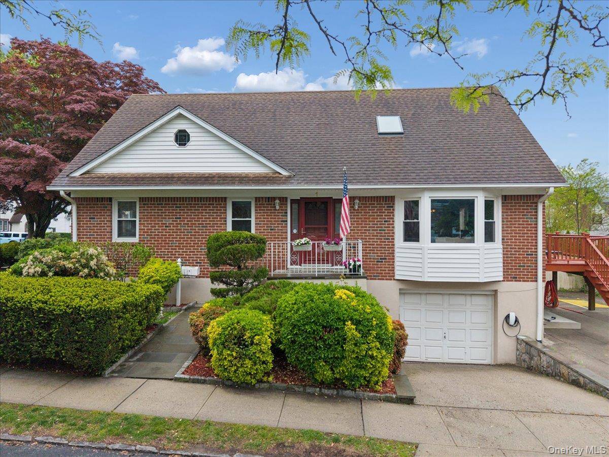 Casa de 5 Dormitorios en Venta en Bronxville - Nueva York - EE. UU. - 1
