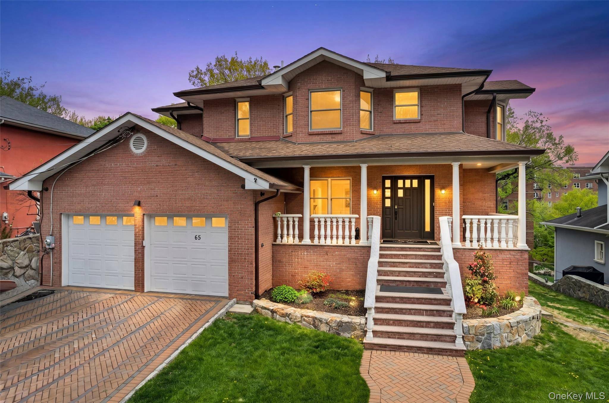 Casa de 5 Dormitorios en Venta en Bronxville - Nueva York - EE. UU. - 2