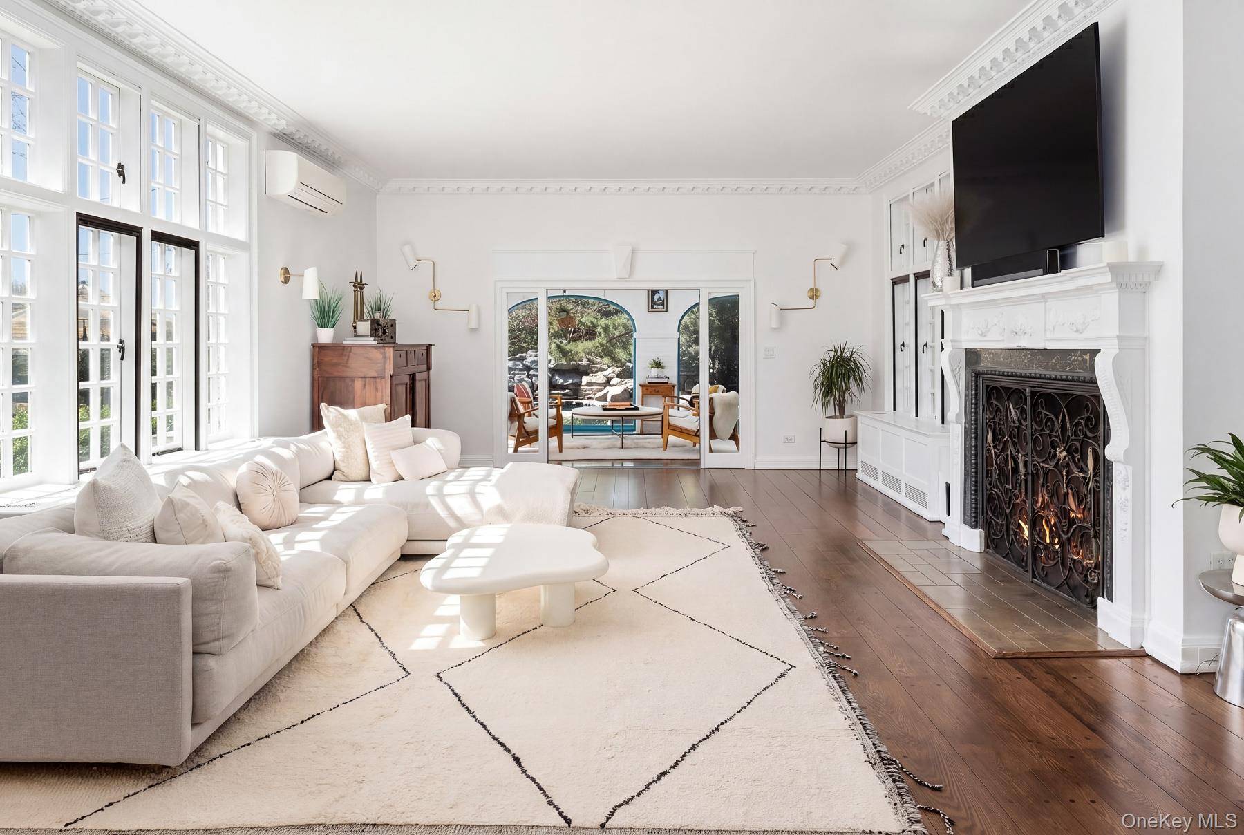 Casa de 5 Dormitorios en Venta en Bronxville - Nueva York - EE. UU. - 5
