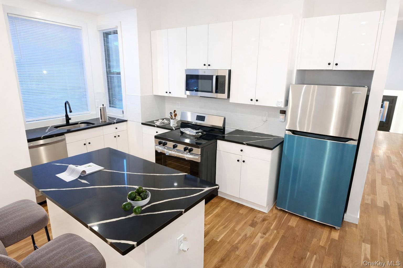 Casa com 5 Quartos à Venda em Brooklyn - Nova Iorque - EUA - 3