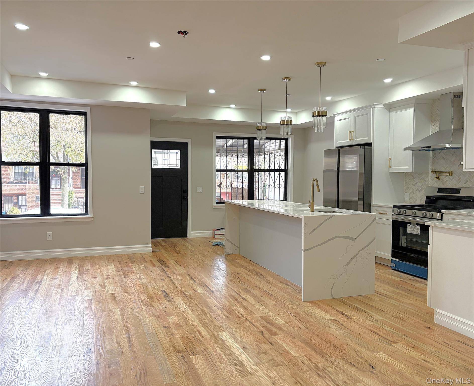 Casa com 5 Quartos à Venda em Brooklyn - Nova Iorque - EUA - 1