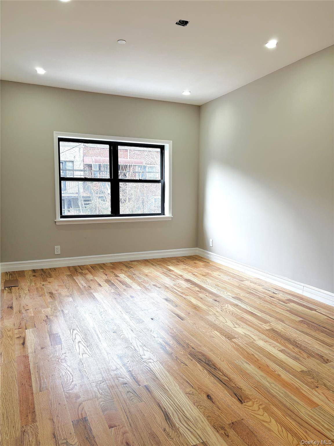 Casa com 5 Quartos à Venda em Brooklyn - Nova Iorque - EUA - 6