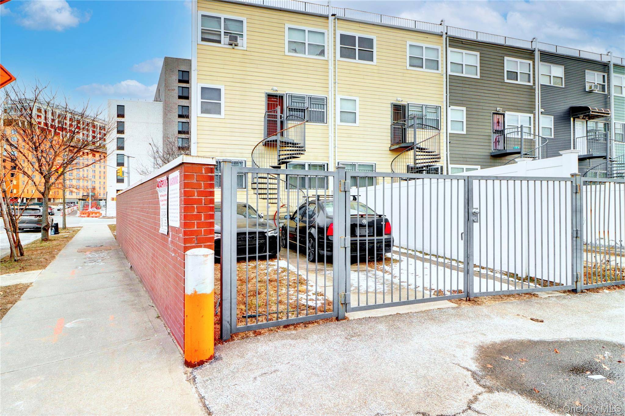 Casa de 5 Dormitorios en Venta en Brooklyn - Nueva York - EE. UU. - 3