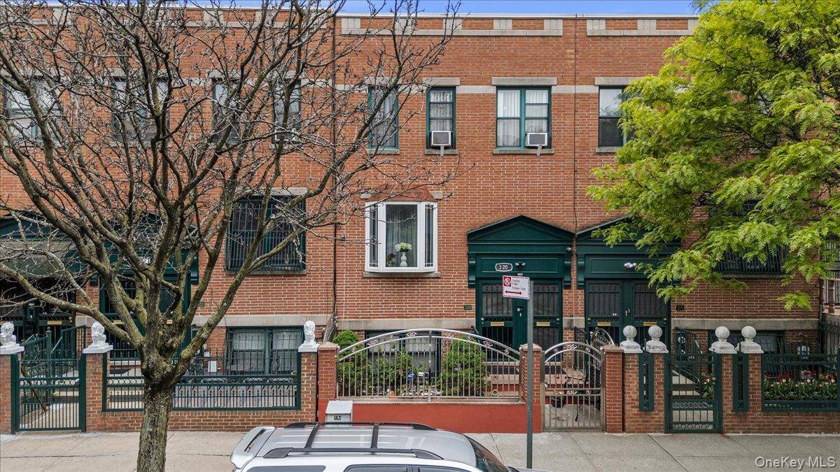 Casa com 5 Quartos à Venda em Brooklyn - Nova Iorque - EUA - 1