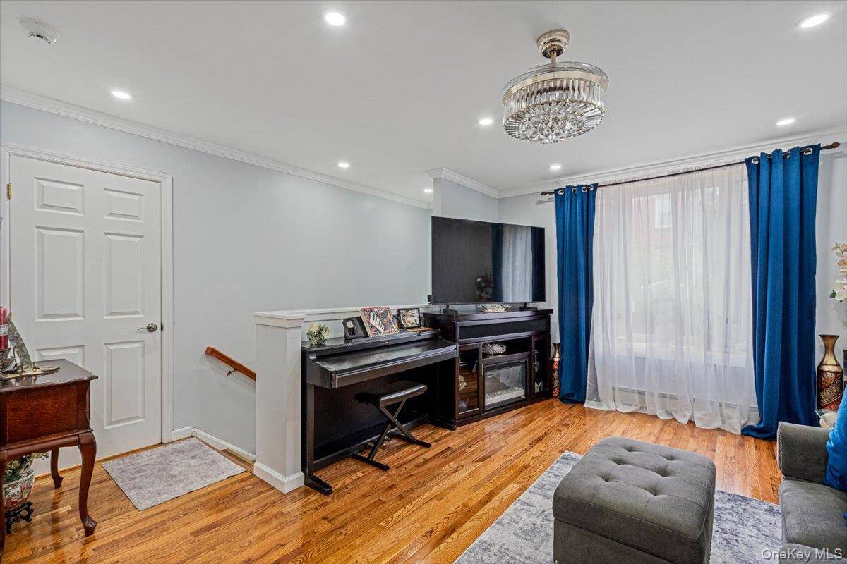 Casa com 5 Quartos à Venda em Brooklyn - Nova Iorque - EUA - 3