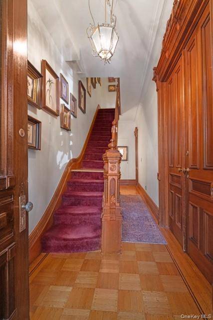 Casa de 5 Dormitorios en Venta en Brooklyn - Nueva York - EE. UU. - 4