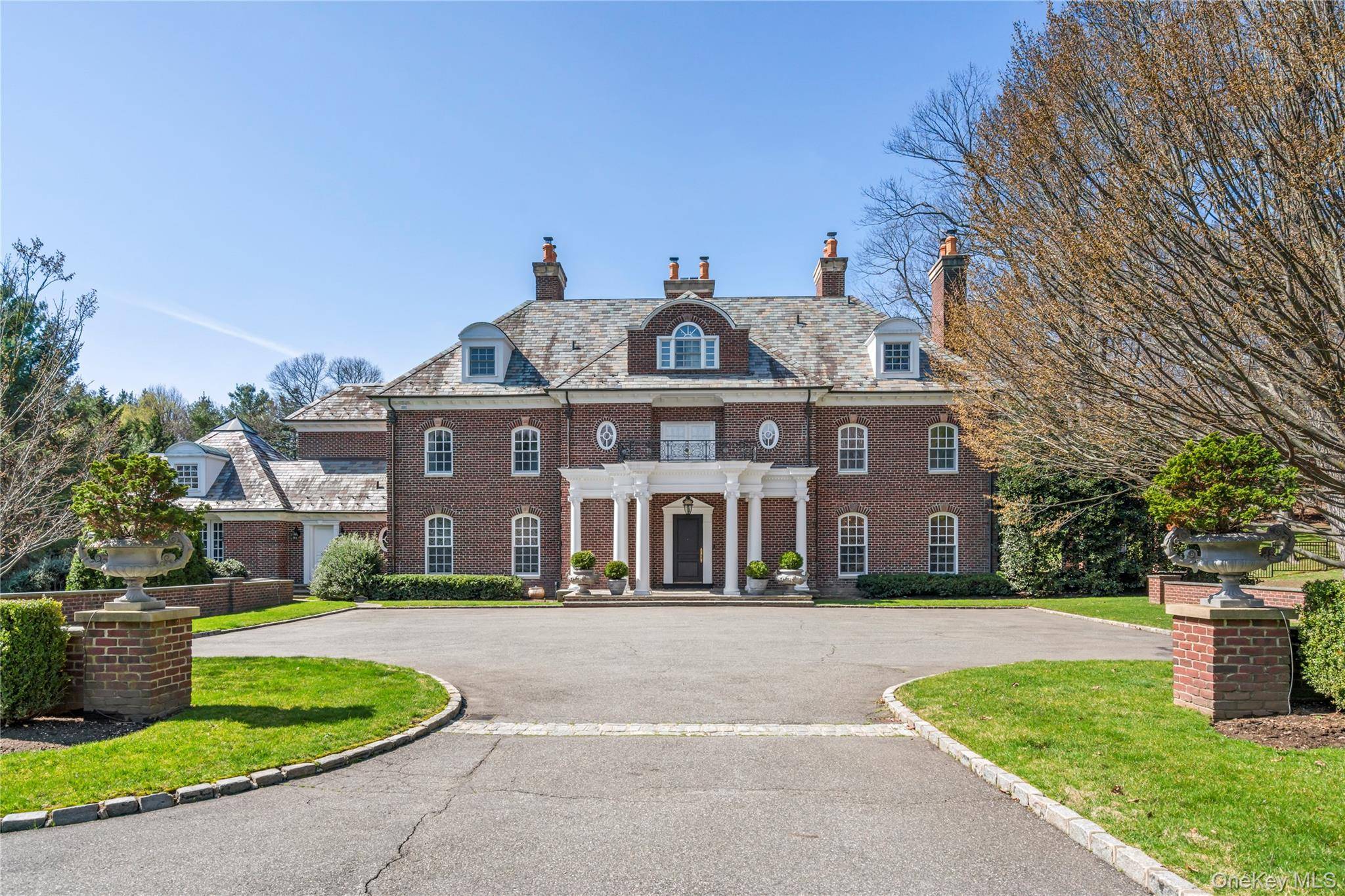 Casa de 5 Dormitorios en Venta en Brookville - Nueva York - EE. UU. - 3