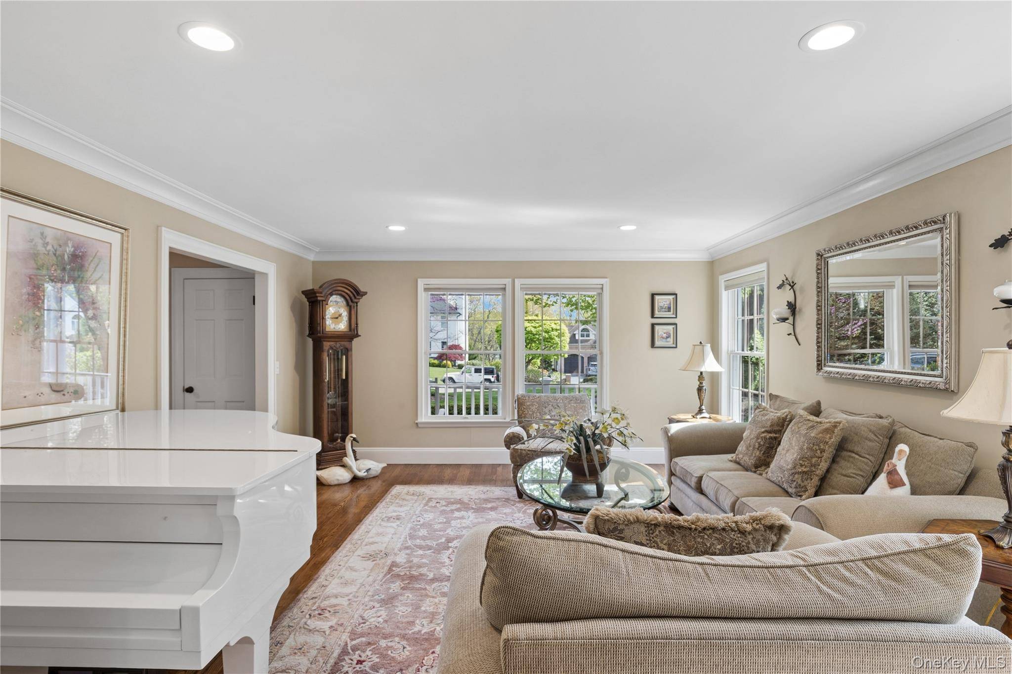 Casa de 5 Dormitorios en Venta en Centerport - Nueva York - EE. UU. - 8