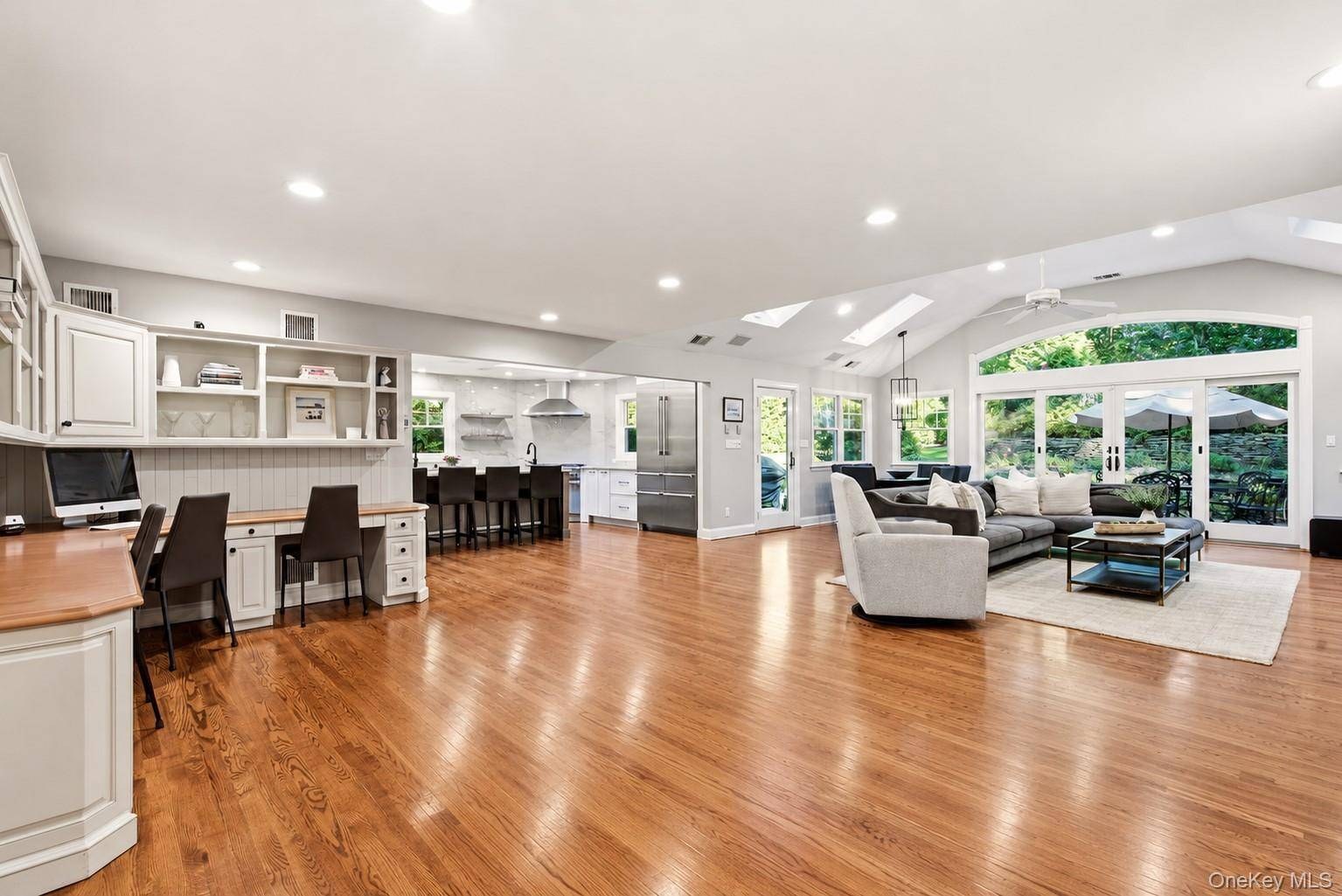 Casa com 5 Quartos à Venda em Cold Spring Harbor - Nova Iorque - EUA - 8