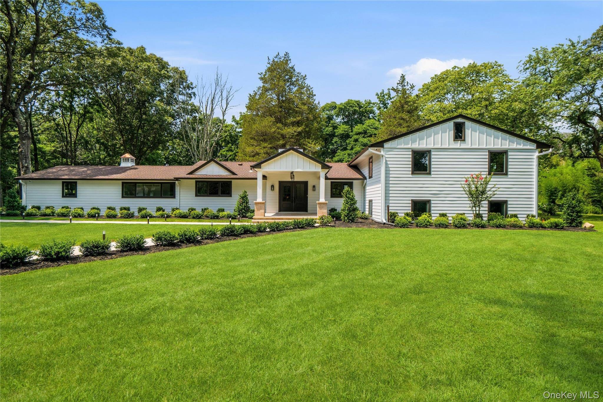 Casa com 5 Quartos à Venda em Cold Spring Harbor - Nova Iorque - EUA - 3