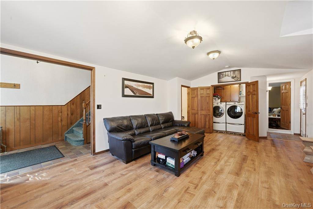 Casa com 5 Quartos à Venda em College Point - Nova Iorque - EUA - 8