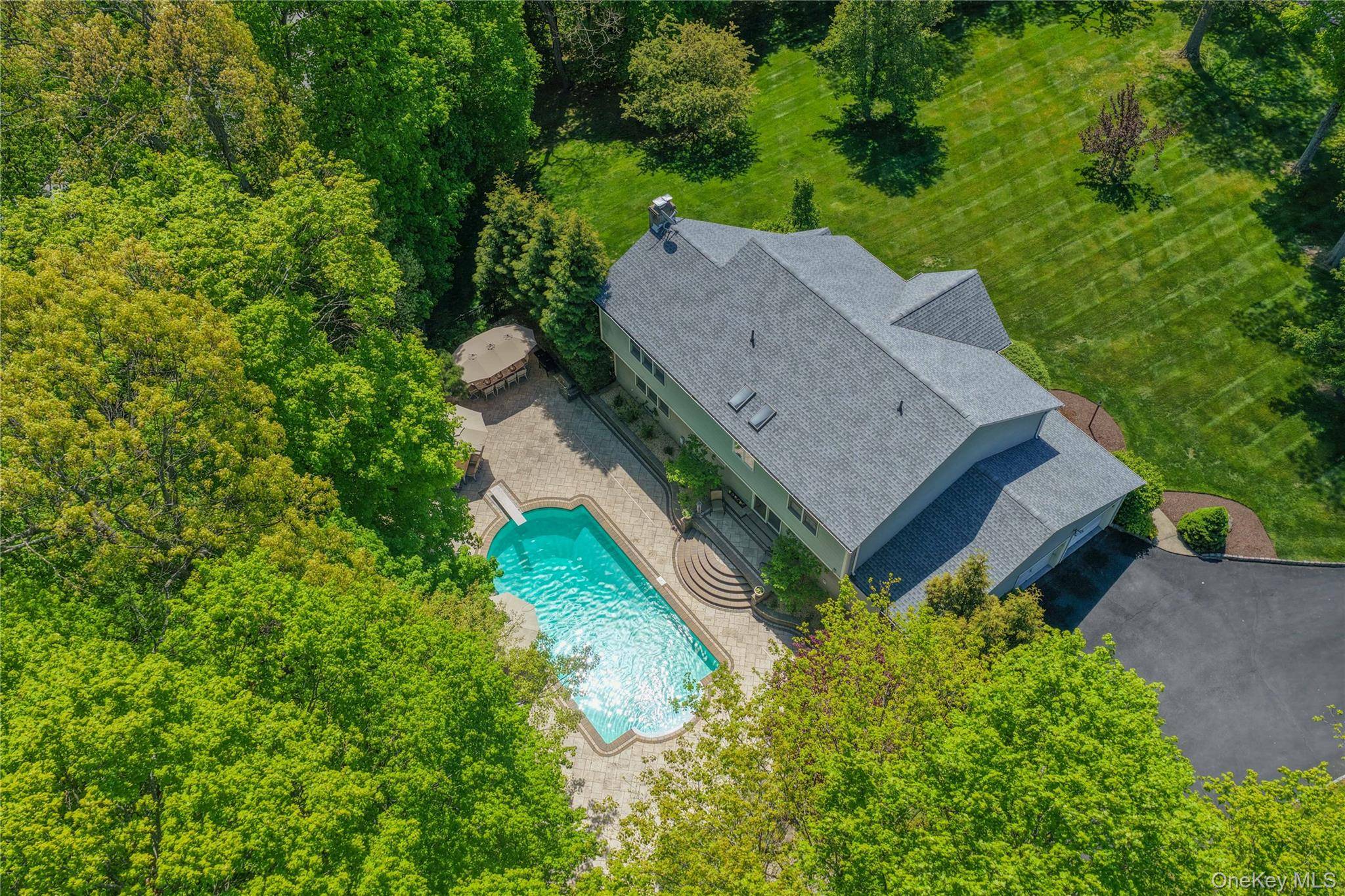 Casa de 5 Dormitorios en Venta en Cornwall - Nueva York - EE. UU. - 4