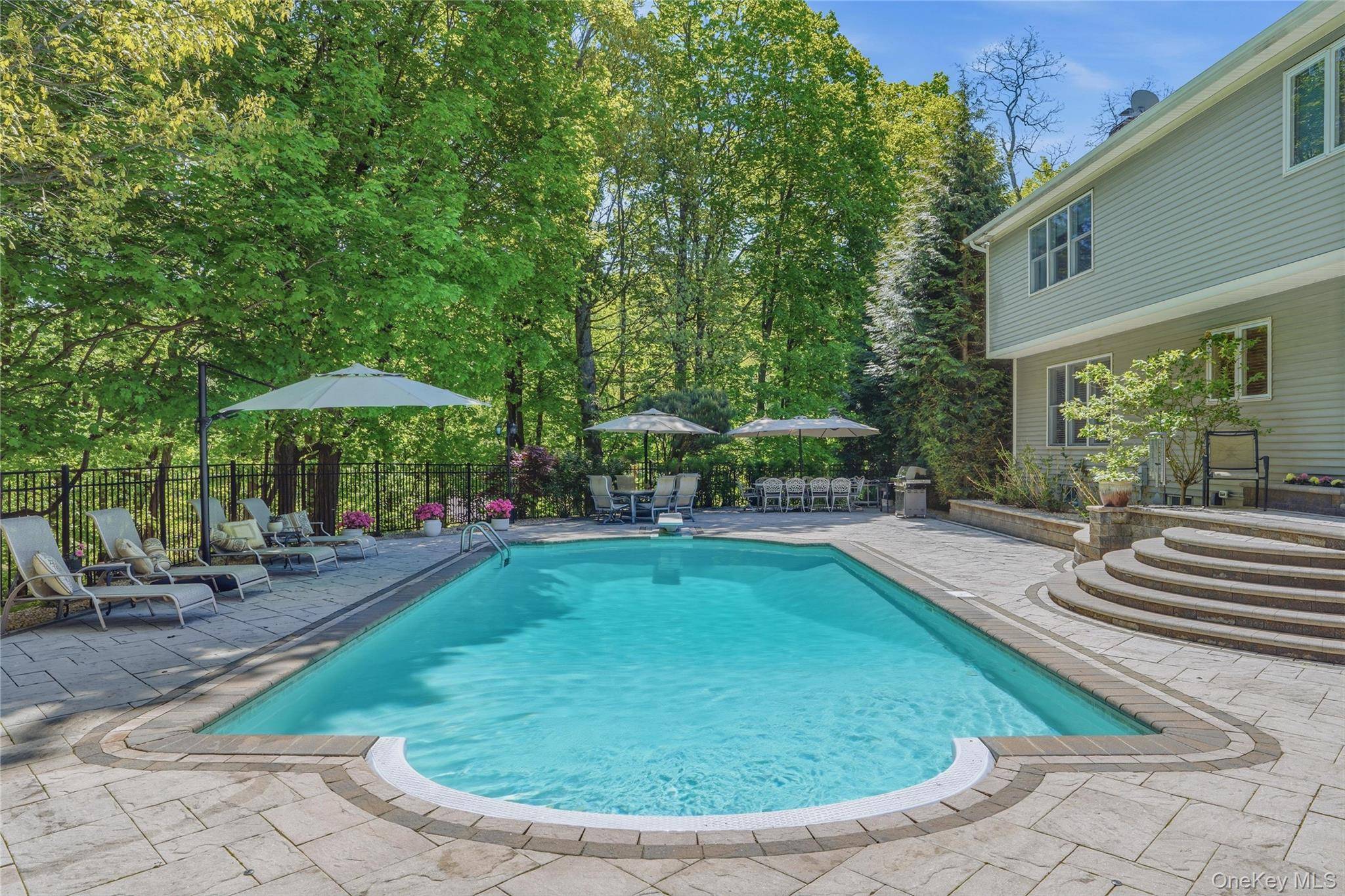 Casa de 5 Dormitorios en Venta en Cornwall - Nueva York - EE. UU. - 5