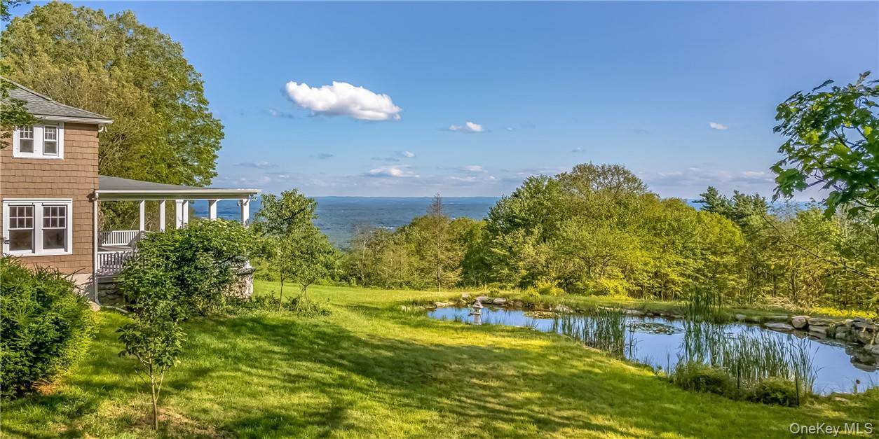 5 Bedroom Home for Sale in Cragsmoor - New York - USA - 2