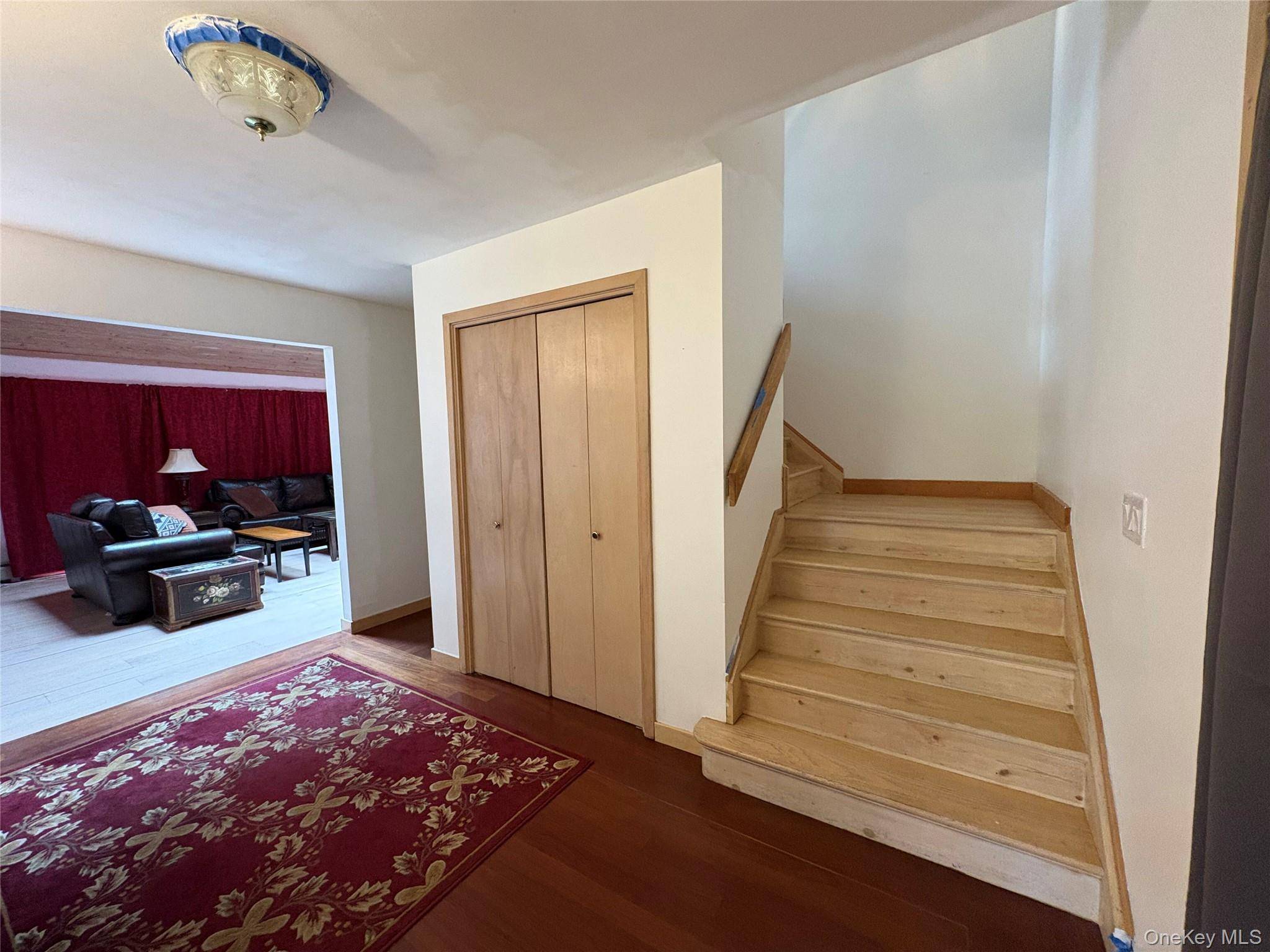 Casa com 5 Quartos à Venda em Cuddebackville - Nova Iorque - EUA - 7