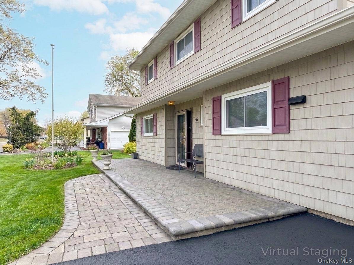 Casa de 5 Dormitorios en Venta en Deer Park - Nueva York - EE. UU. - 3