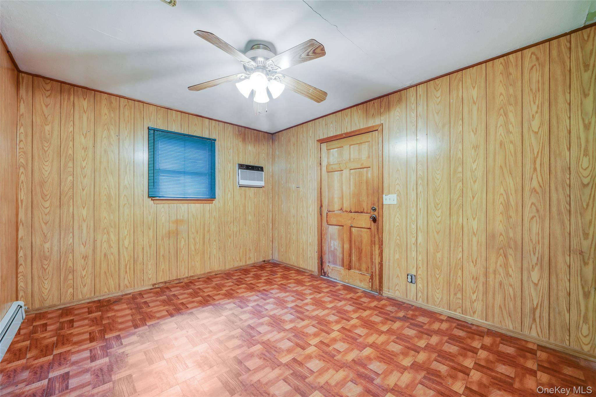Casa com 5 Quartos à Venda em Deer Park - Nova Iorque - EUA - 6