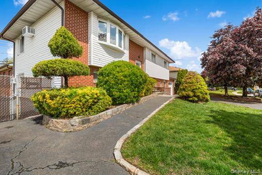 Casa com 5 Quartos à Venda em Deer Park - Nova Iorque - EUA - 5