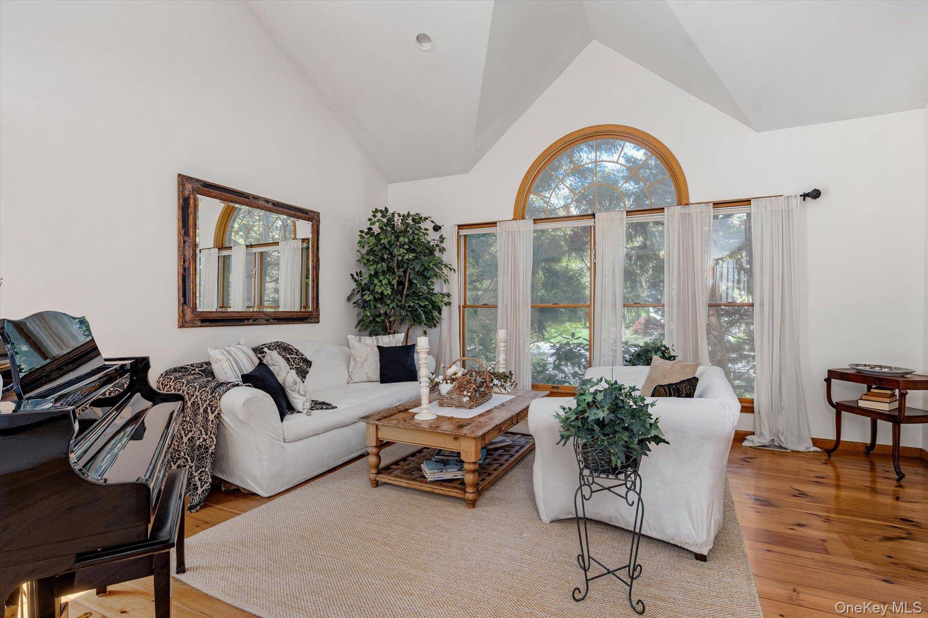 Casa de 5 Dormitorios en Venta en Dix Hills - Nueva York - EE. UU. - 6