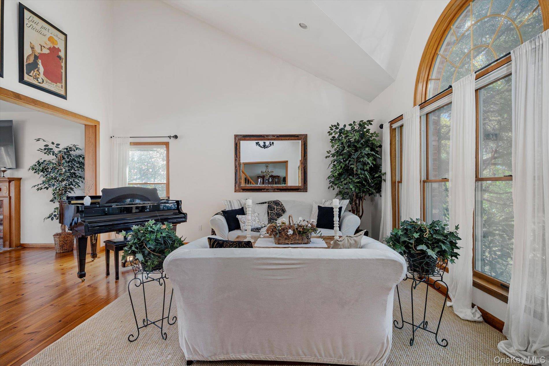 Casa de 5 Dormitorios en Venta en Dix Hills - Nueva York - EE. UU. - 7