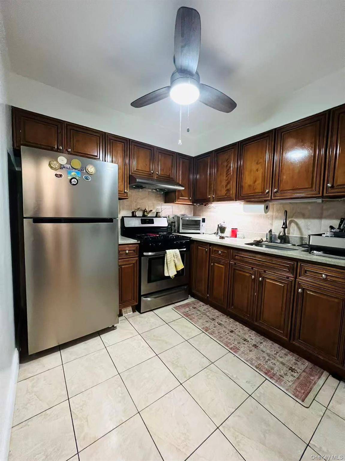 Casa de 5 Dormitorios en Venta en East Elmhurst - Nueva York - EE. UU. - 7