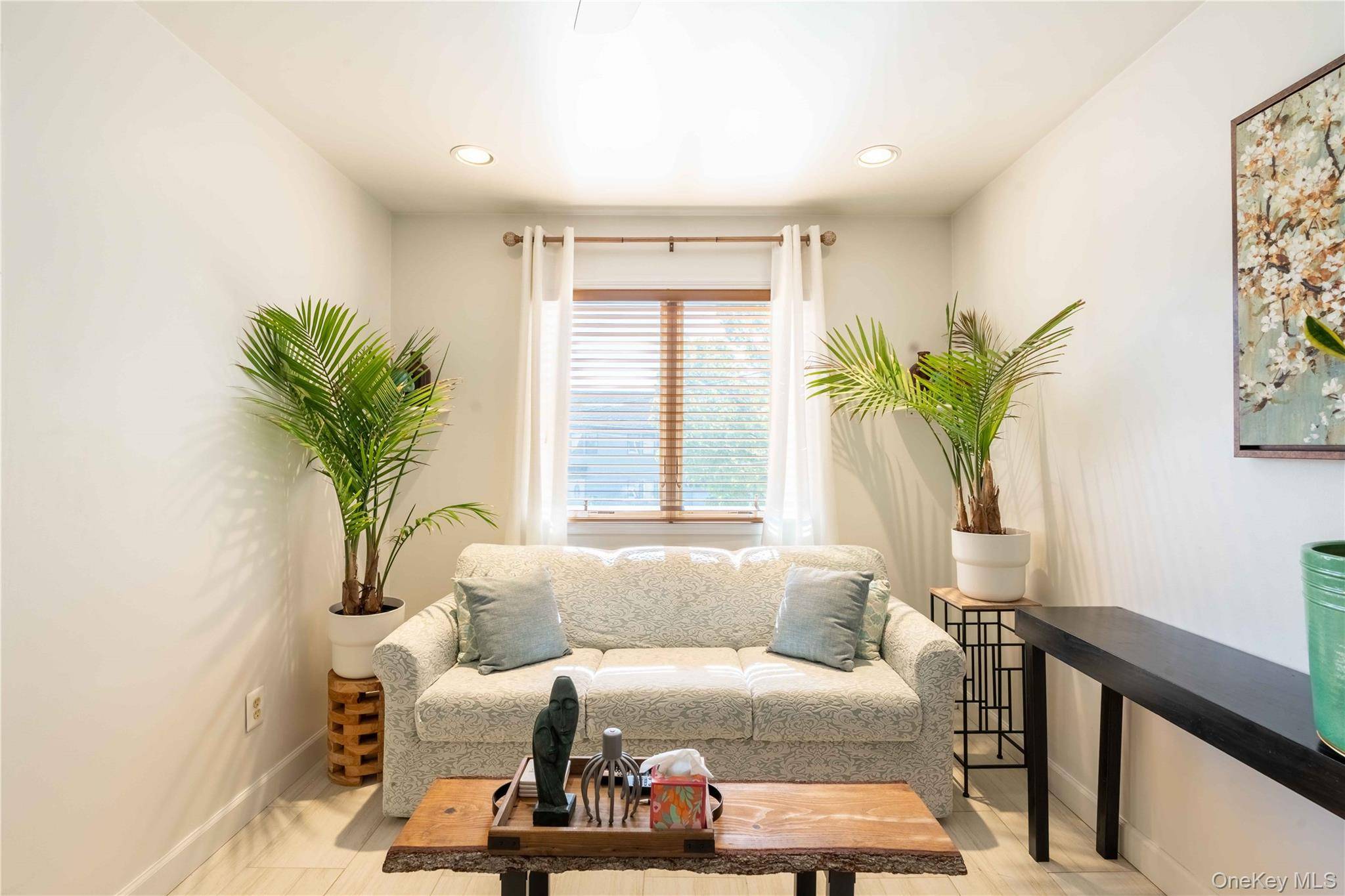 Casa de 5 Dormitorios en Venta en East Meadow - Nueva York - EE. UU. - 5