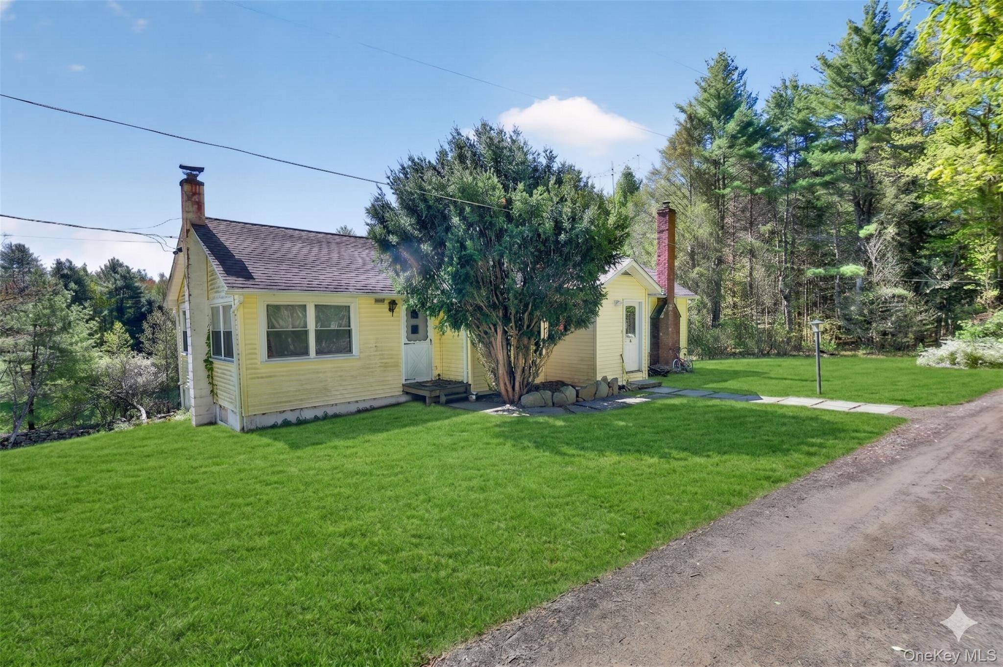 Casa de 5 Dormitorios en Venta en Ellenville - Nueva York - EE. UU. - 2