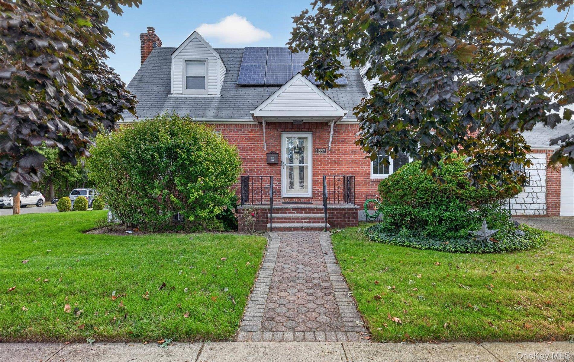 Casa com 5 Quartos à Venda em Elmont - Nova Iorque - EUA - 4