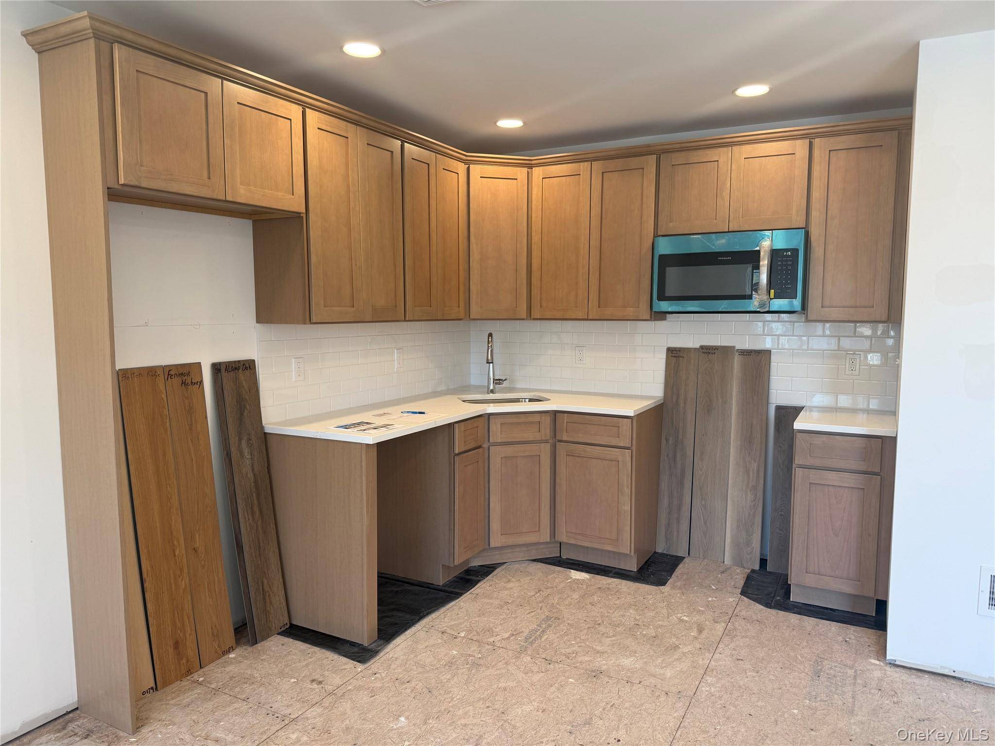 Casa com 5 Quartos à Venda em Far Rockaway - Nova Iorque - EUA - 2