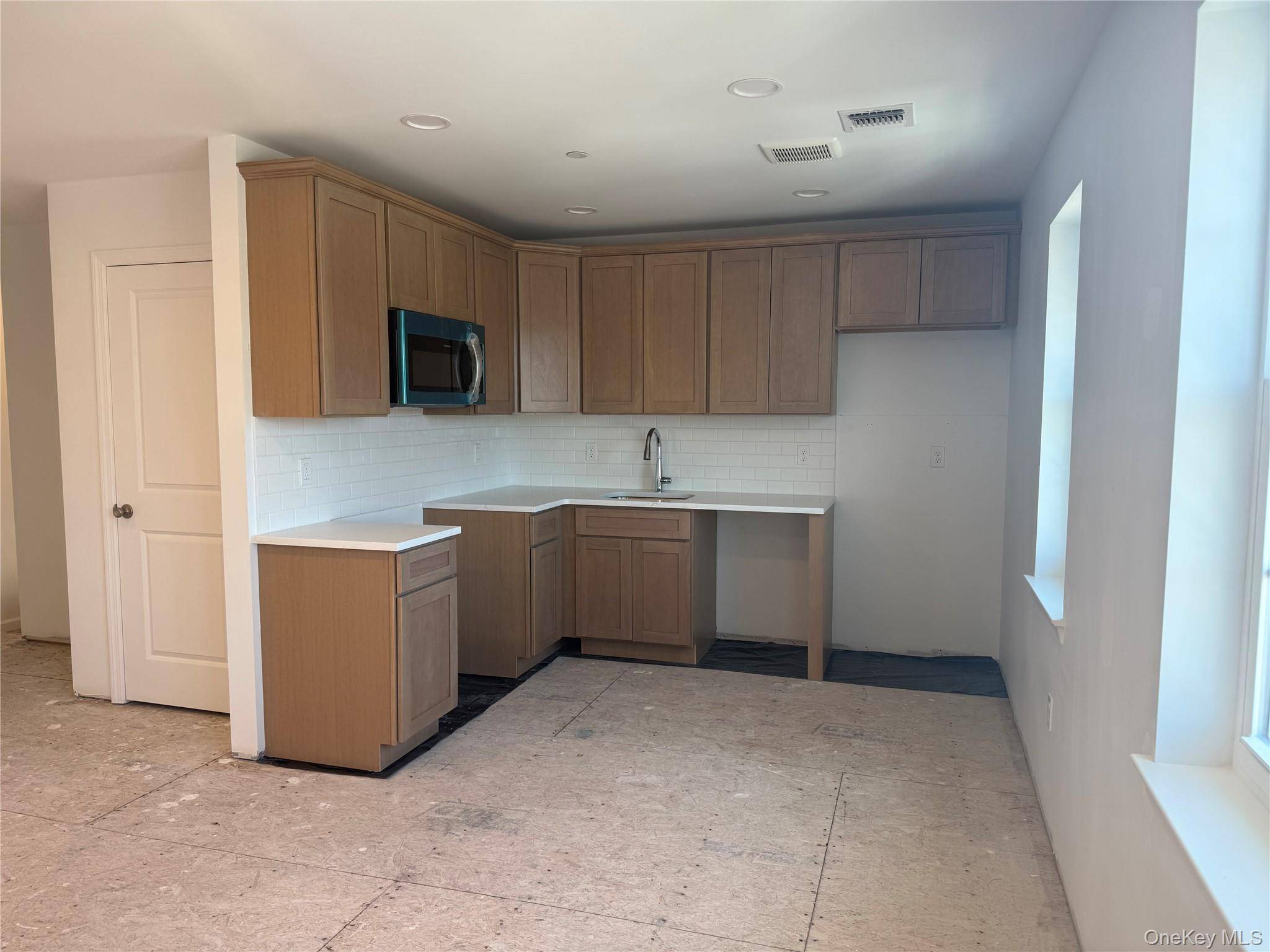 Casa com 5 Quartos à Venda em Far Rockaway - Nova Iorque - EUA - 7