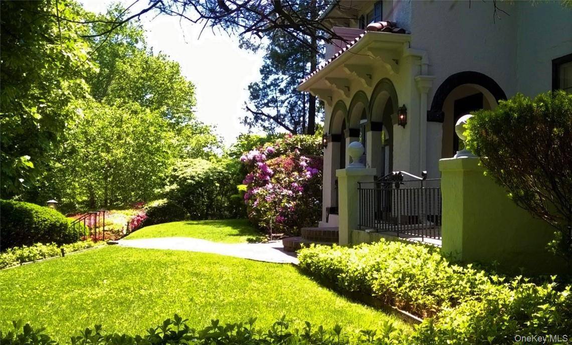 Casa com 5 Quartos à Venda em Fleetwood - Nova Iorque - EUA - 4
