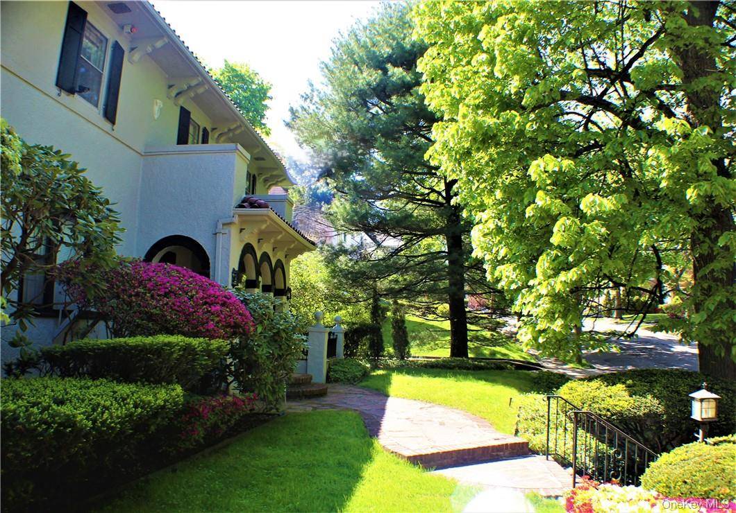 Casa com 5 Quartos à Venda em Fleetwood - Nova Iorque - EUA - 5