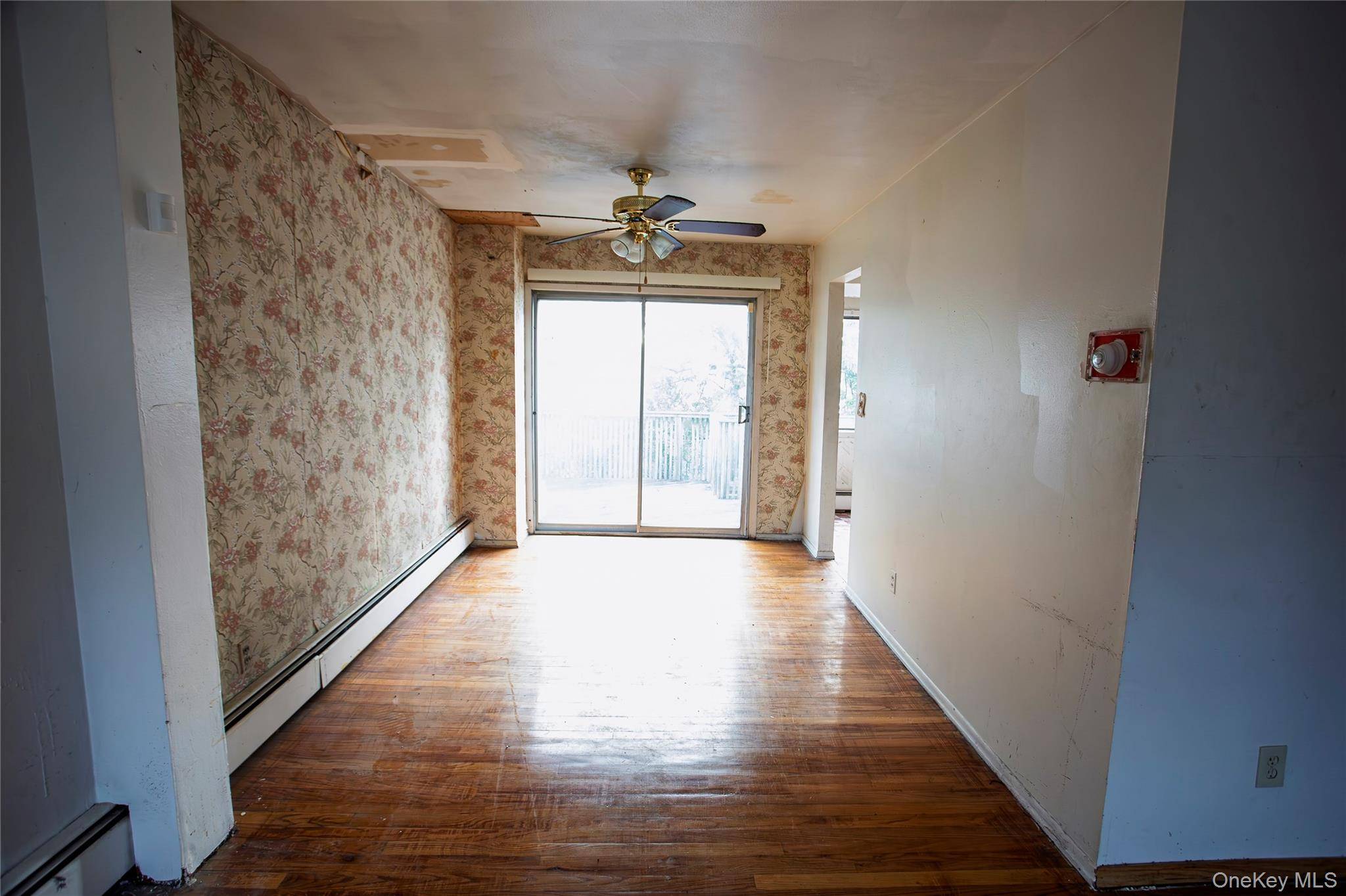 Casa de 5 Dormitorios en Venta en Freeport - Nueva York - EE. UU. - 5