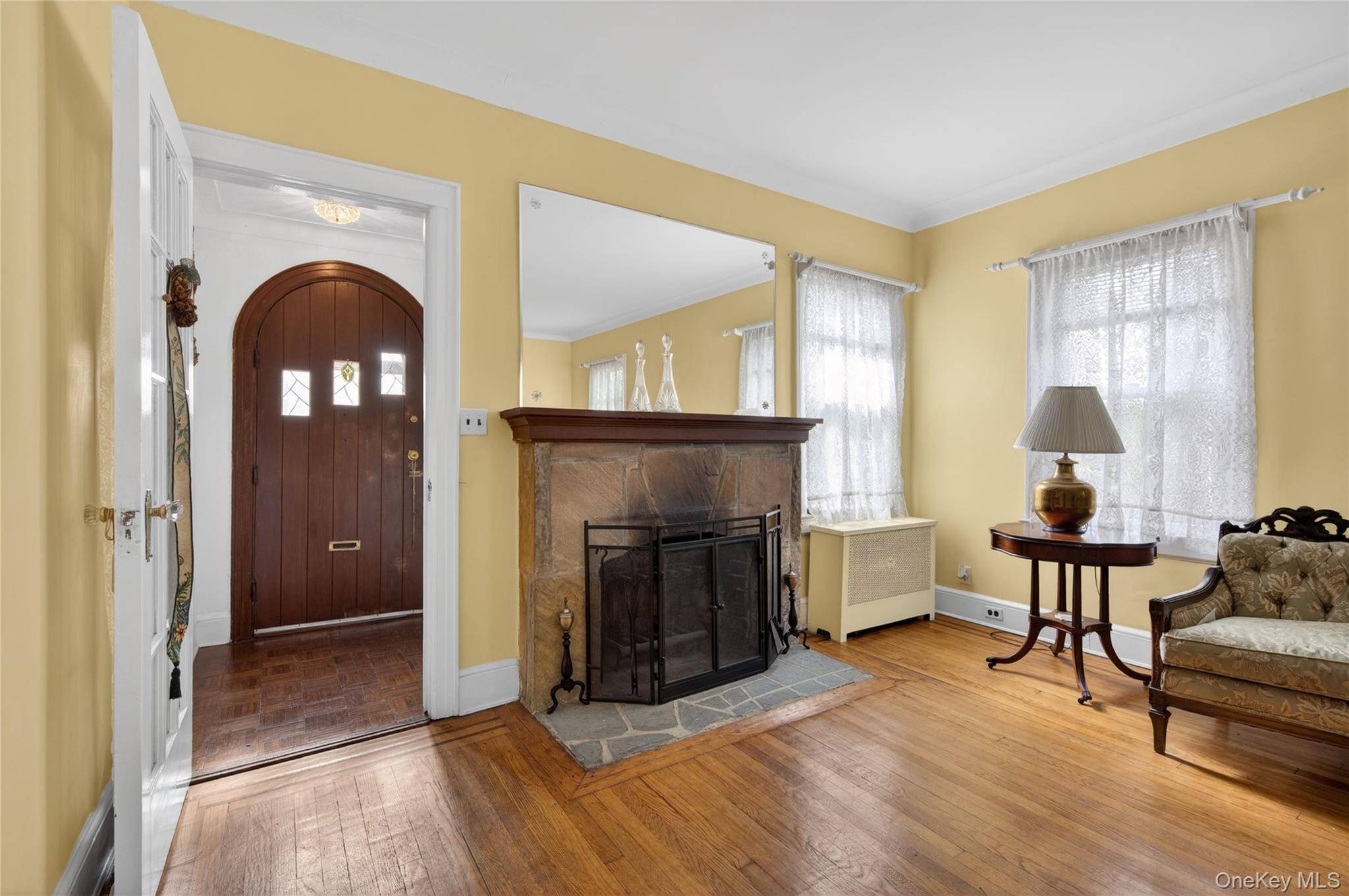 Casa de 5 Dormitorios en Venta en Garden City - Nueva York - EE. UU. - 6