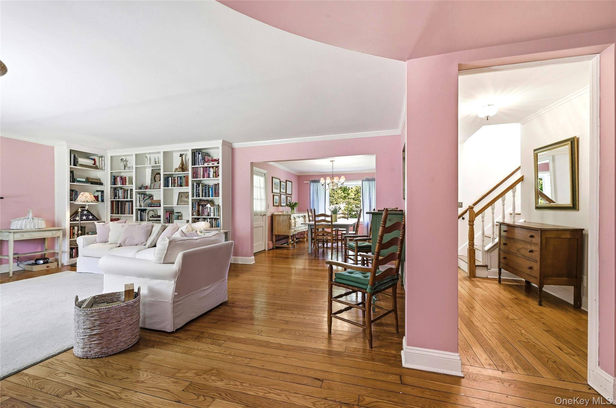 5 Bedroom Home for Sale in Glen Cove - New York - USA - 6