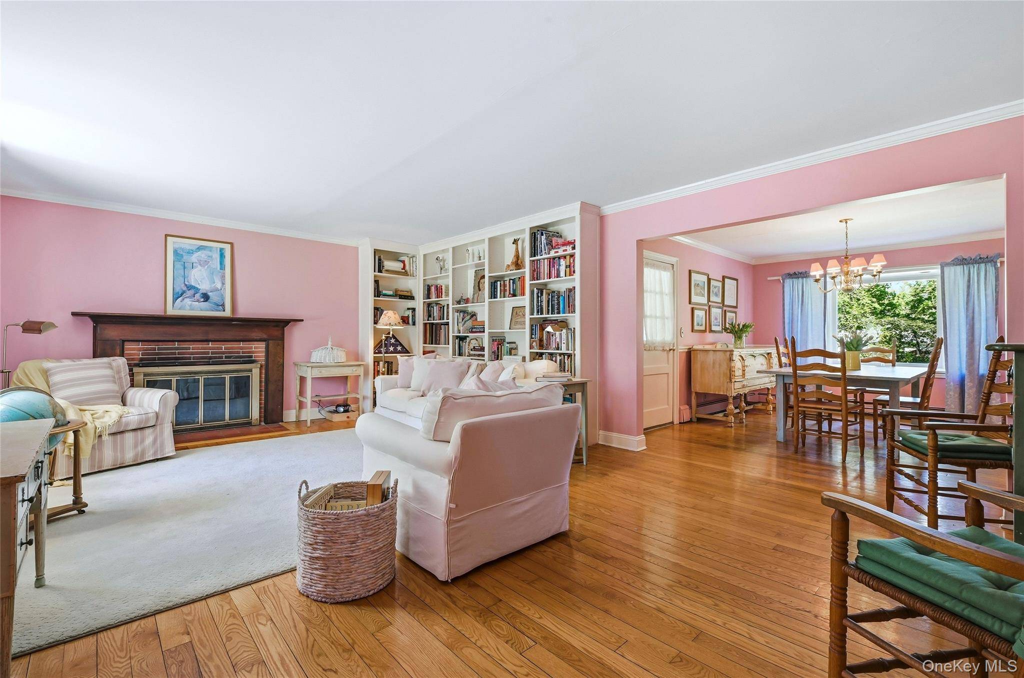 5 Bedroom Home for Sale in Glen Cove - New York - USA - 7