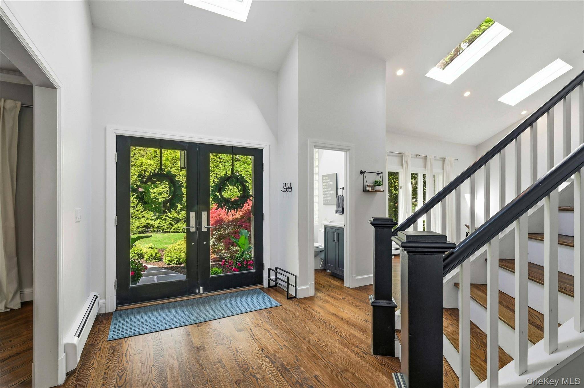 Casa de 5 Dormitorios en Venta en Glen Head, Nueva York, EE. UU. - 6