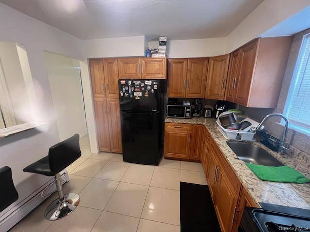 Casa com 5 Quartos à Venda em Glendale - Nova Iorque - EUA - 6