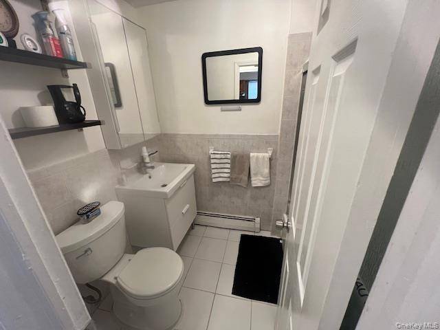 Casa com 5 Quartos à Venda em Glendale - Nova Iorque - EUA - 8