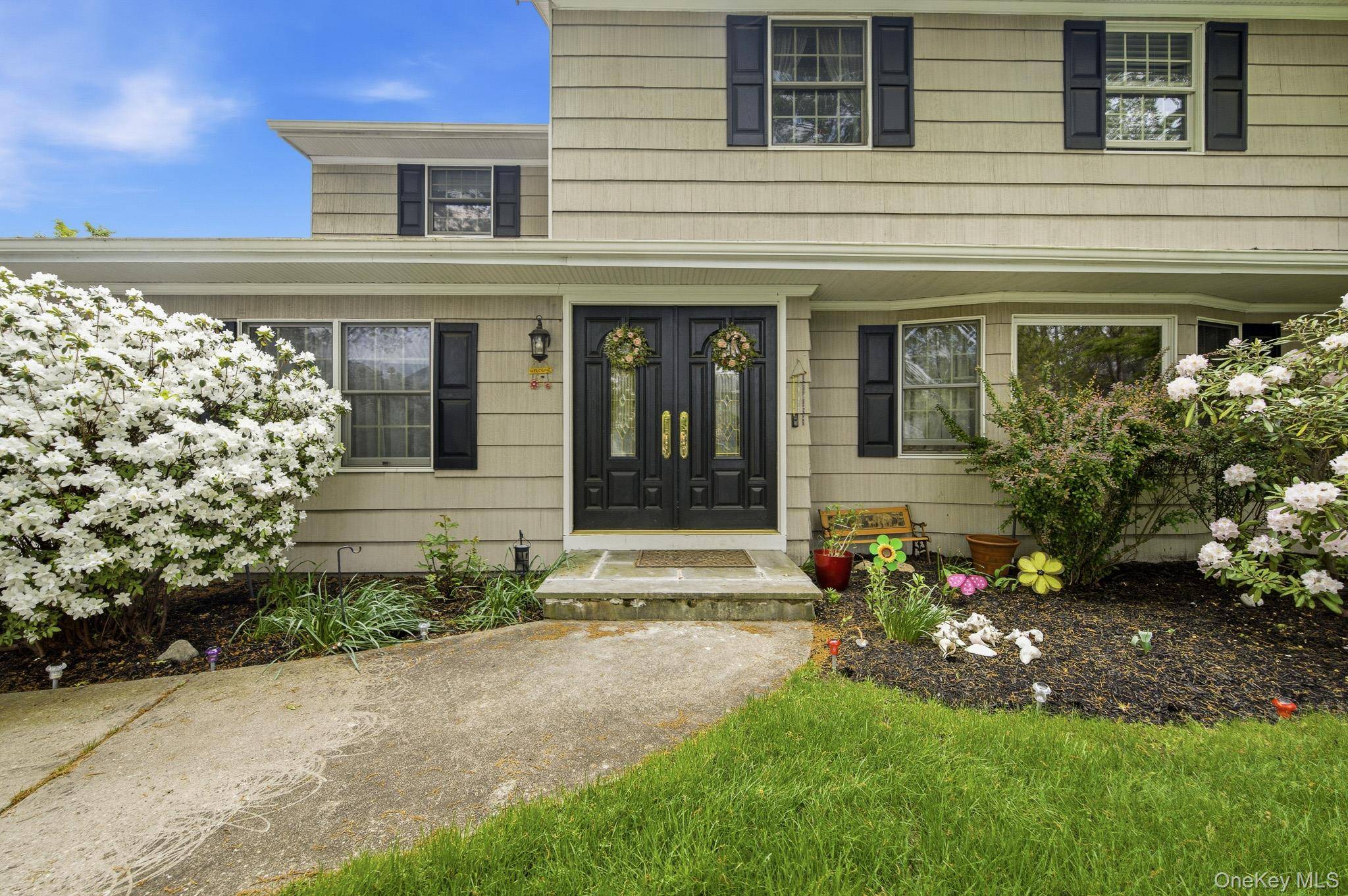 Casa de 5 Dormitorios en Venta en Greenlawn - Nueva York - EE. UU. - 4