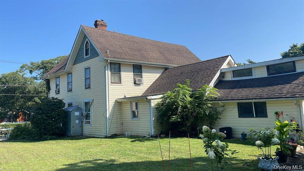 Casa com 5 Quartos à Venda em Hampton Bays - Nova Iorque - EUA - 1