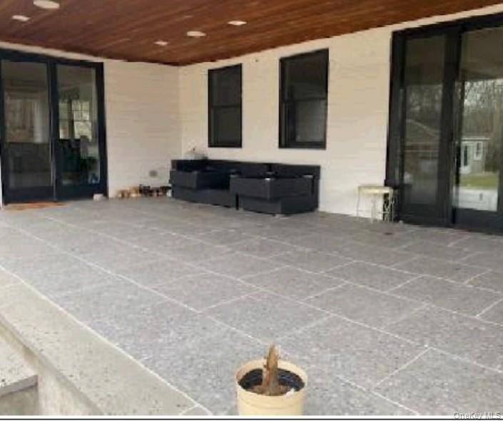 Casa de 5 Dormitorios en Venta en Hampton Bays - Nueva York - EE. UU. - 7