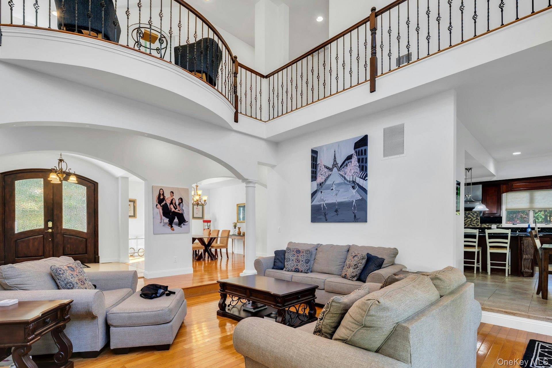 Casa de 5 Dormitorios en Venta en Hampton Bays - Nueva York - EE. UU. - 6