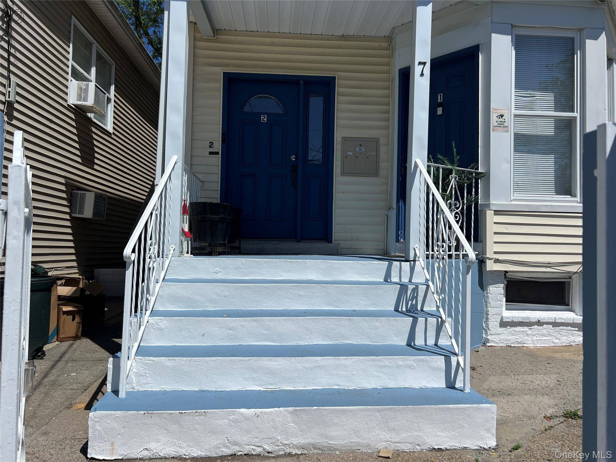 Casa com 5 Quartos à Venda em Haverstraw - Nova Iorque - EUA - 2