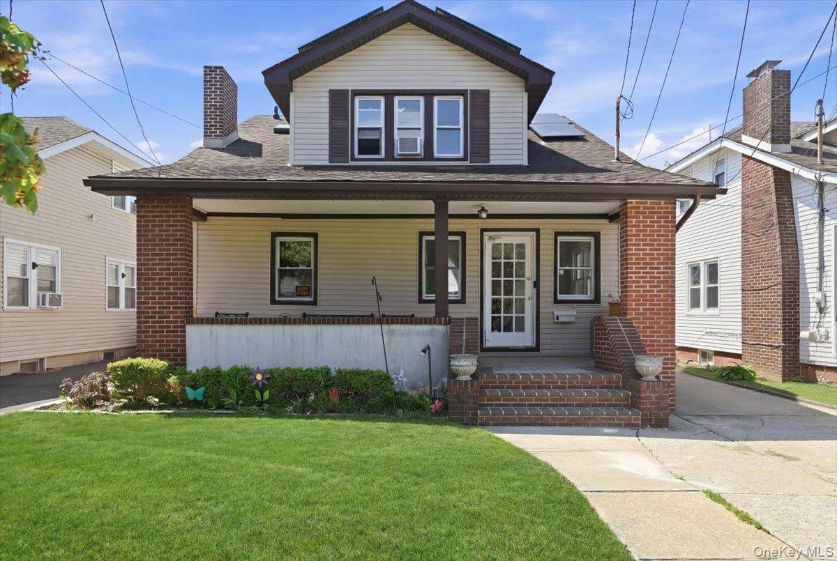 Casa com 5 Quartos à Venda em Hempstead - Nova Iorque - EUA - 1